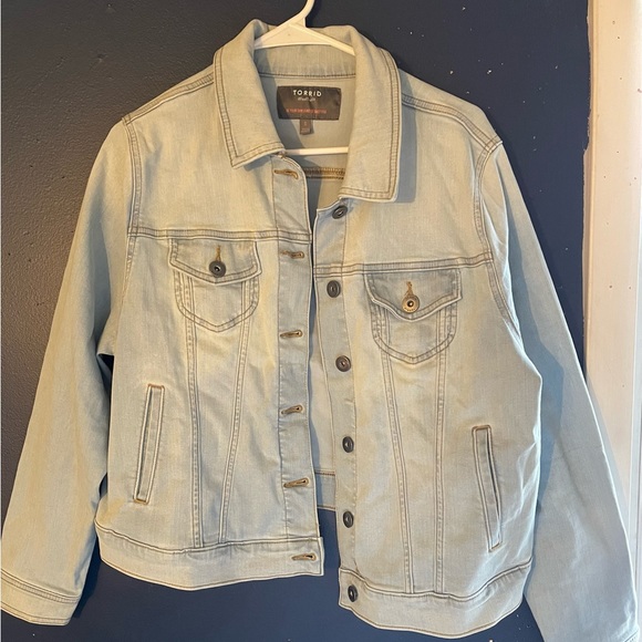 Torrid Jean jacket - Picture 1 of 3